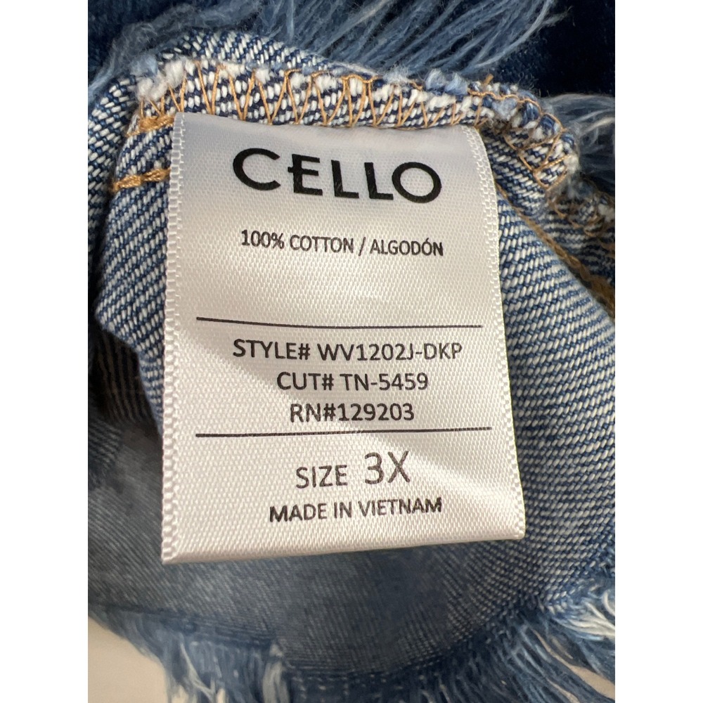 Ms. Cello Denim Jacket Women 3X Blue Distressed Cropped Frayed Hem New Trucker - Picture 3 of 10